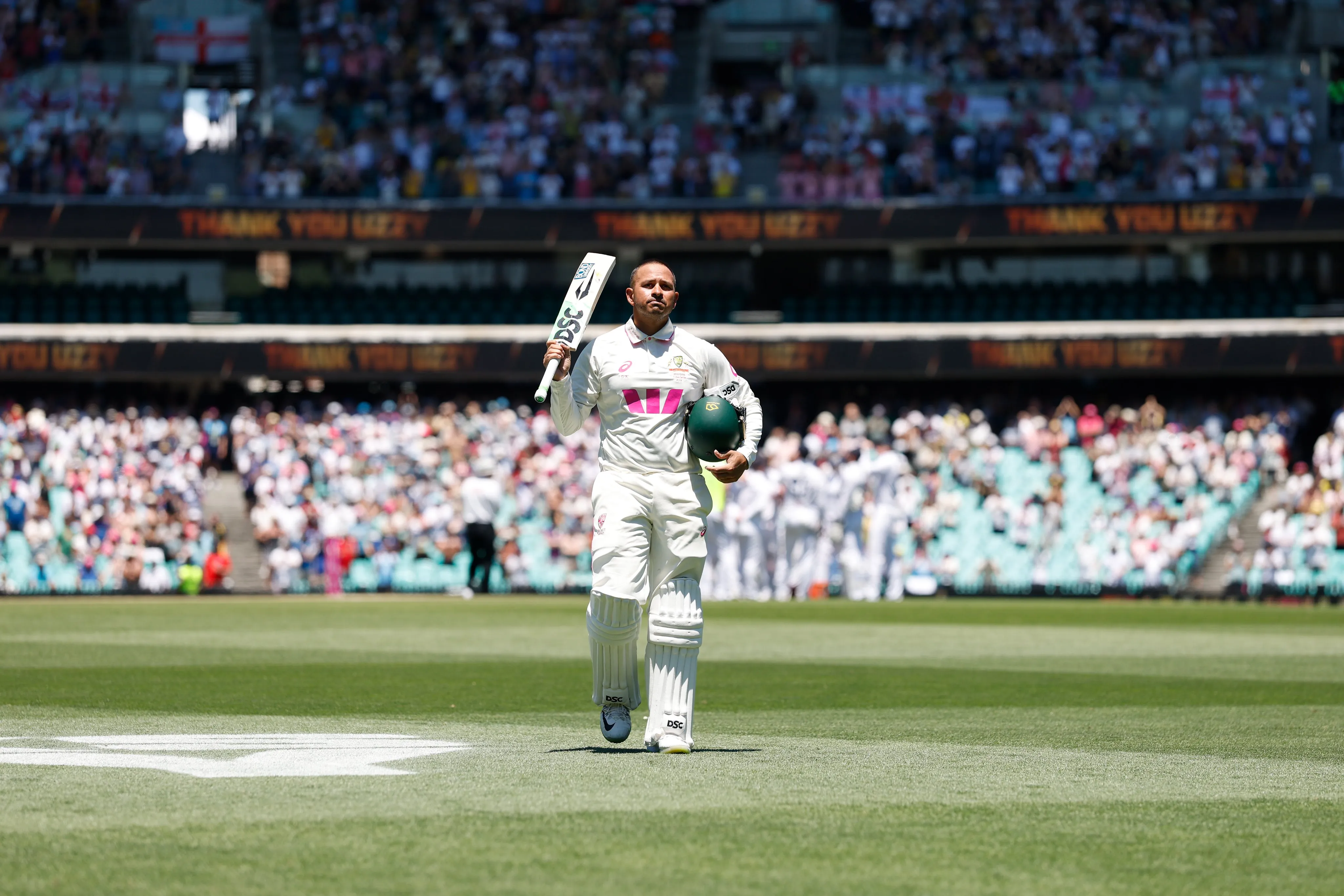 आंसुओं और तालियों के बीच विदा हुए उस्मान ख्वाजा, ऑस्ट्रेलिया ने एशेज 4-1 से जीती